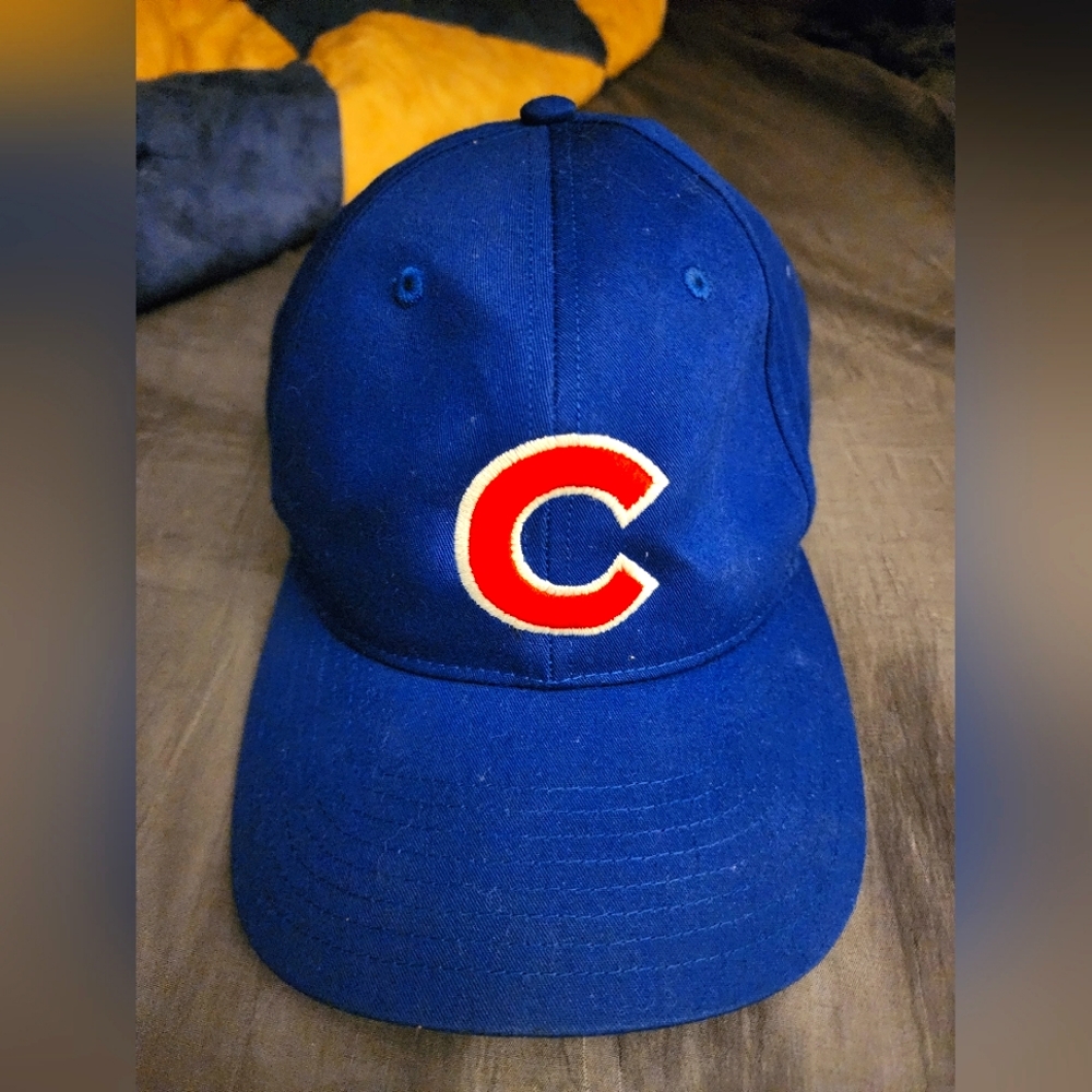 MLB Chicago Cubs small / medium Adjustable baseball cap